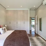 Bayhill Terrace 17 By Ctha
