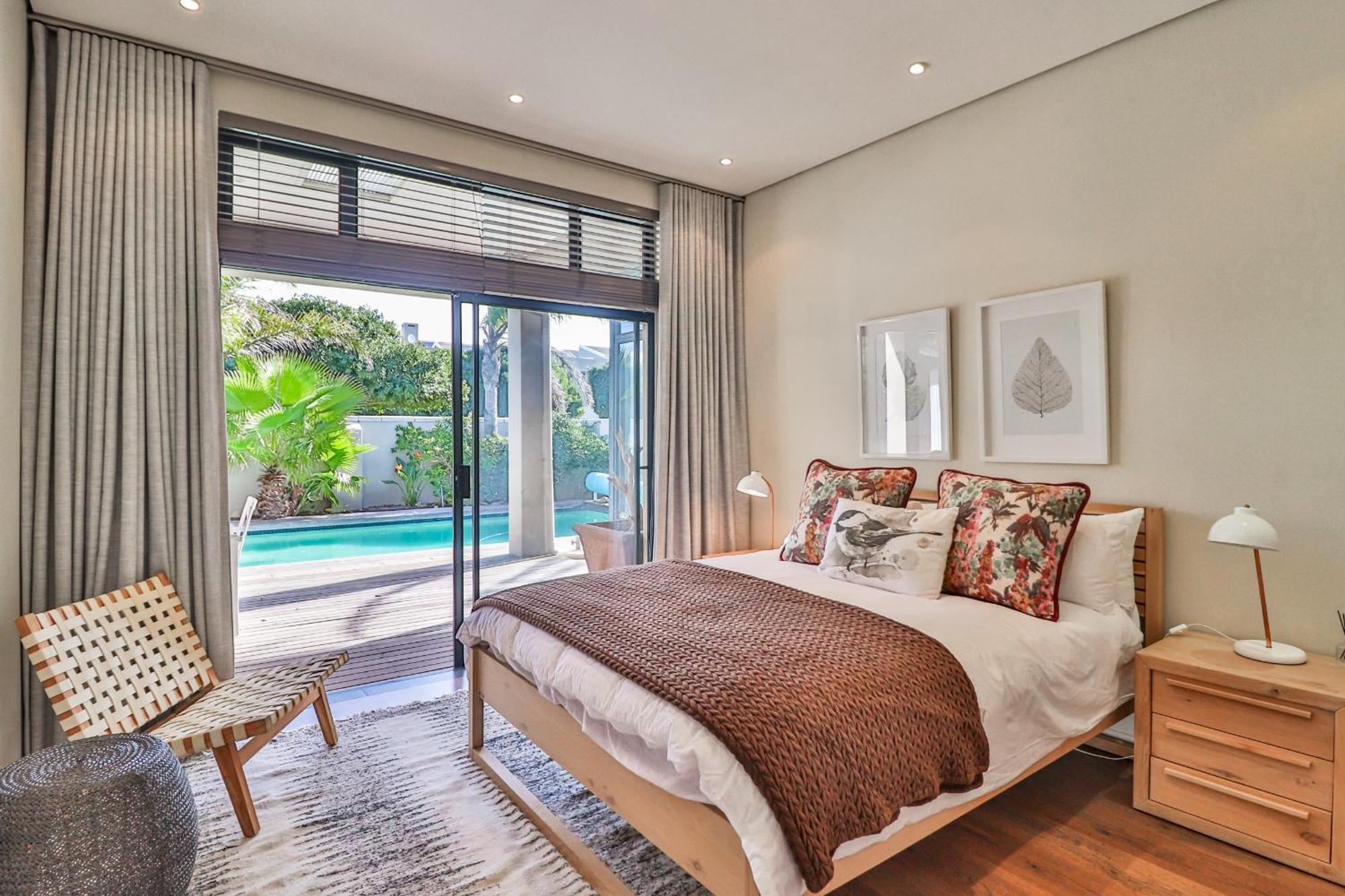 Bayhill Terrace 17 By Ctha