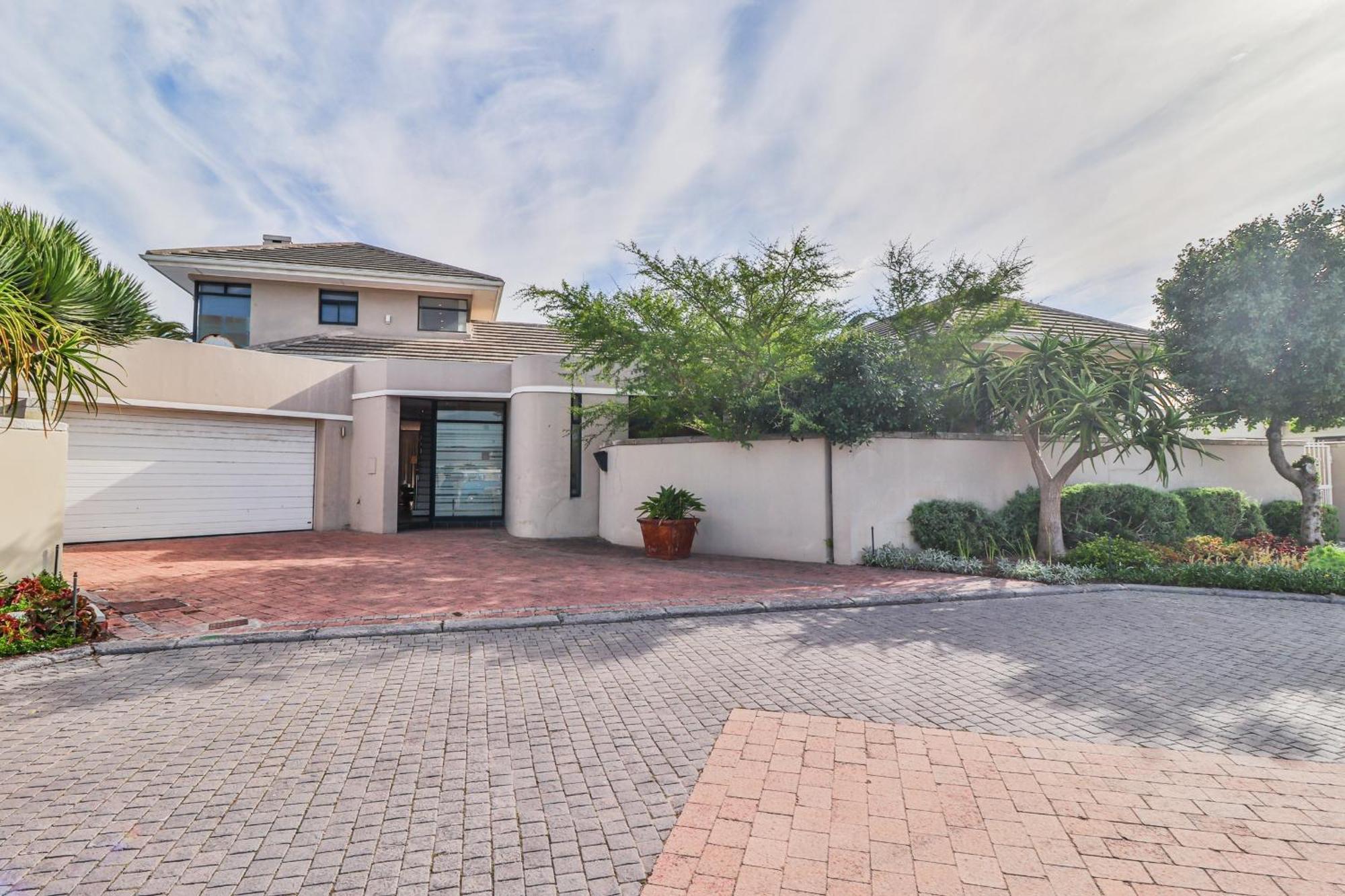 Bayhill Terrace 17 By Ctha Holiday home