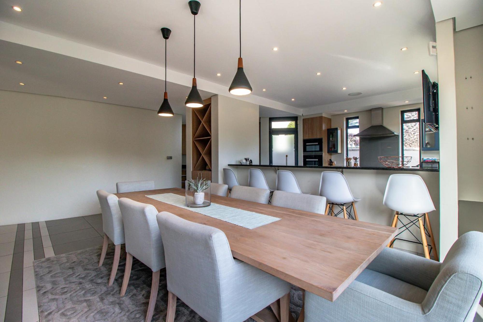 Bayhill Terrace 17 By Ctha * Cape Town